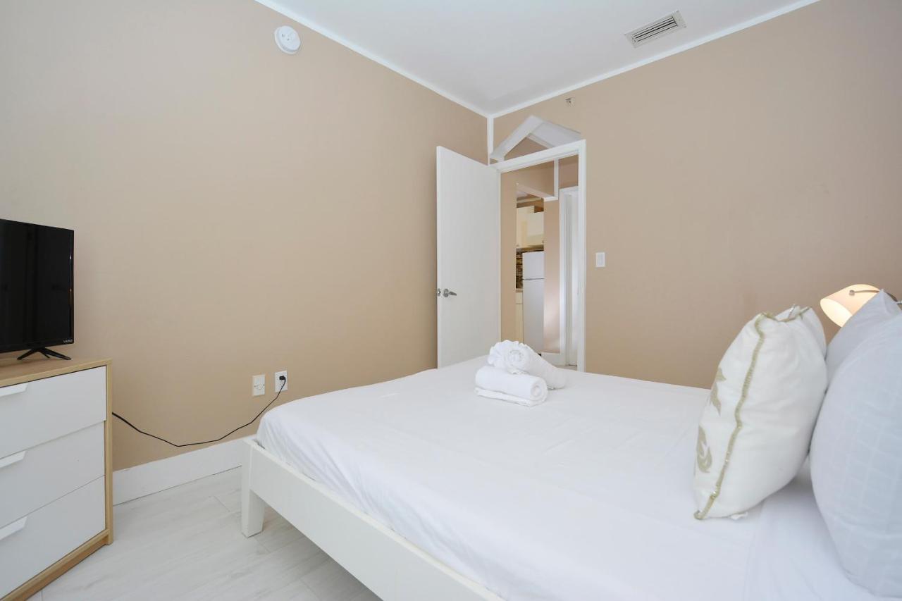 Ocean Drive Beach Apartments Miami Beach Exterior foto